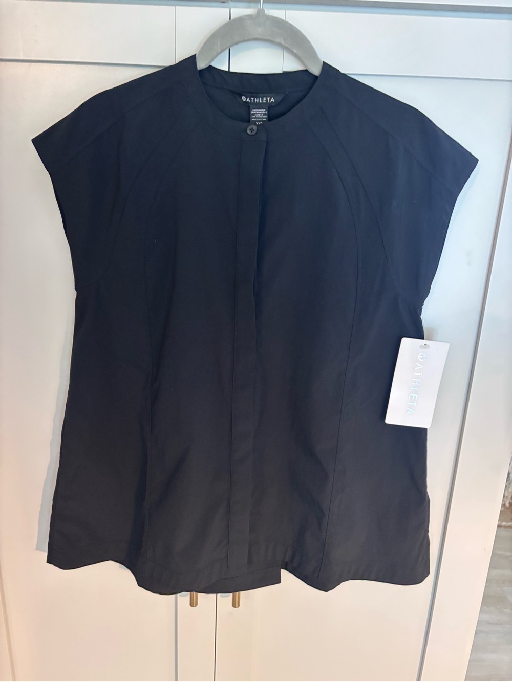 Athleta Black Cap-Sleeve Button-Front Tunic Top